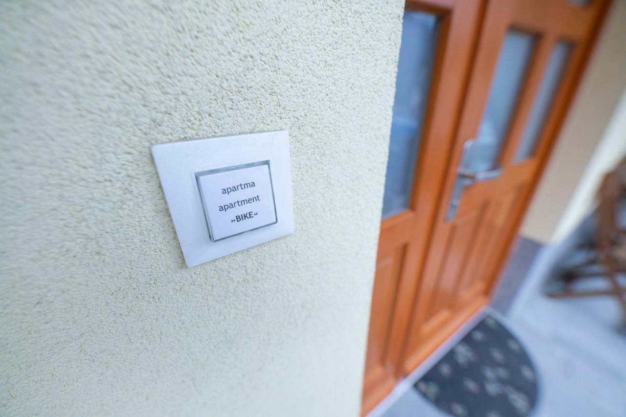 Hisa Urska Lejlighed Log pod Mangartom Eksteriør billede